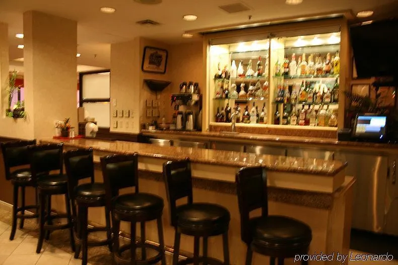 Holiday Inn & Suites Winnipeg Downtown By Ihg Hotel
