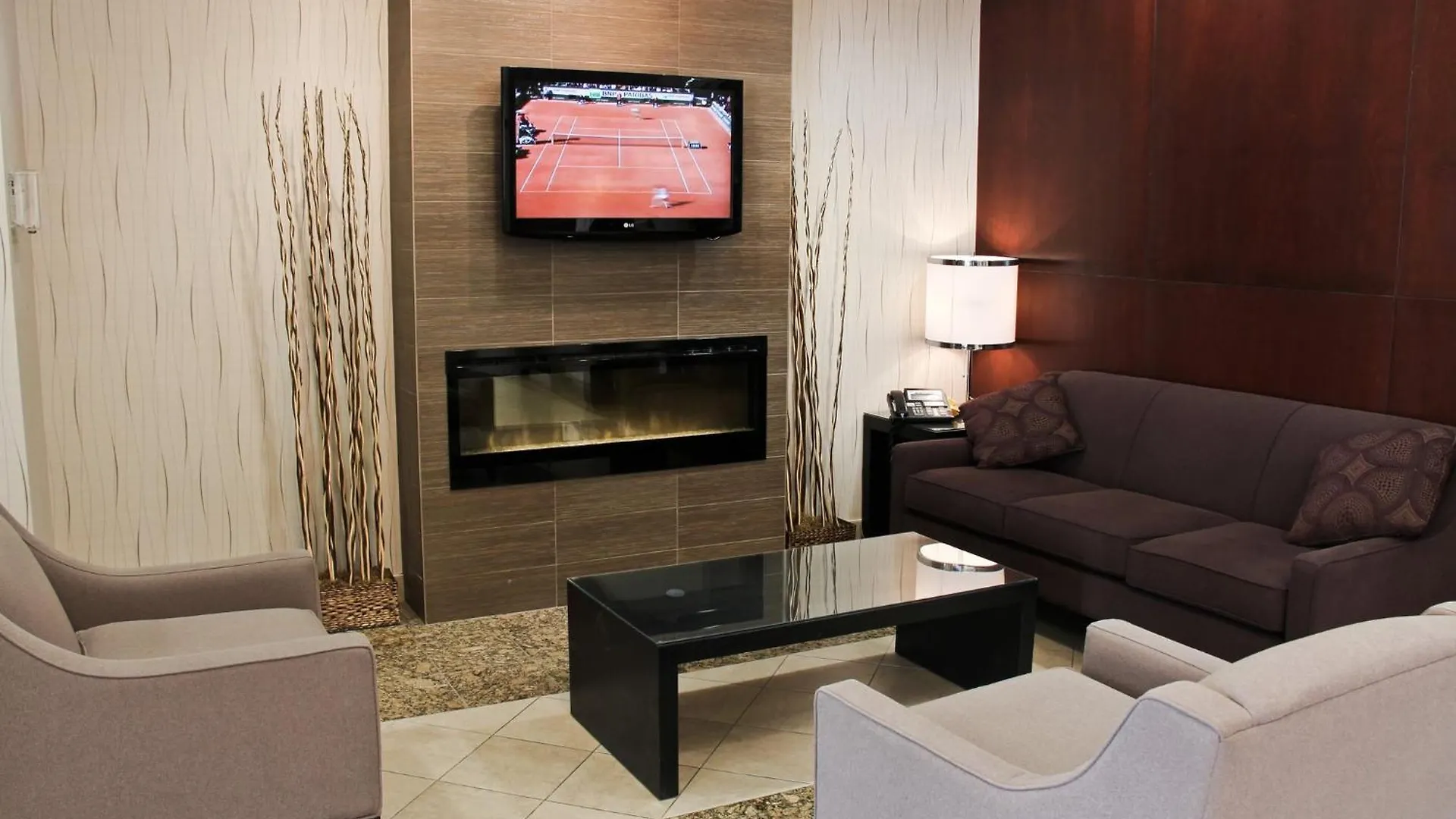 Hotel Holiday Inn & Suites Winnipeg Downtown By Ihg