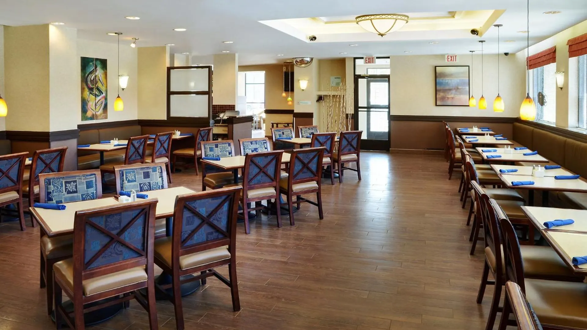 Holiday Inn & Suites Winnipeg Downtown By Ihg Canada