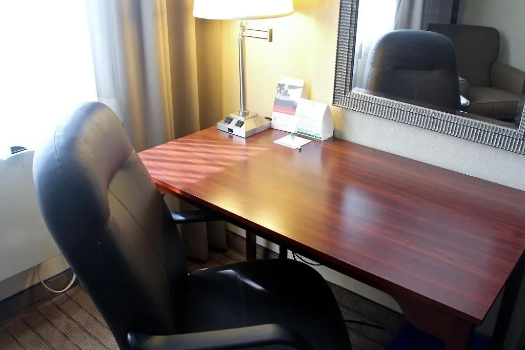 Holiday Inn & Suites Winnipeg Downtown By Ihg Hotel