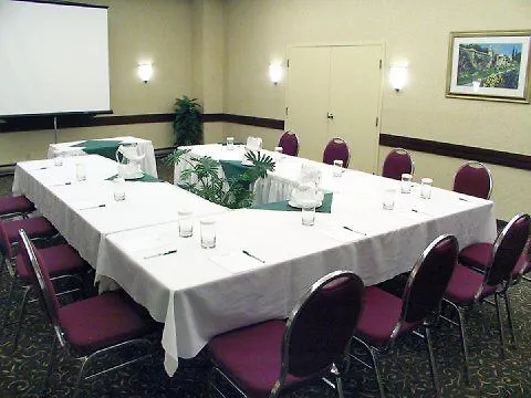 Holiday Inn & Suites Winnipeg Downtown By Ihg 3*,