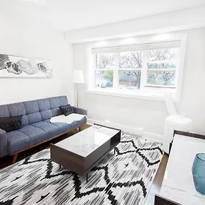 2-bedroom On Corydon Ave, Parking Included! Apartment