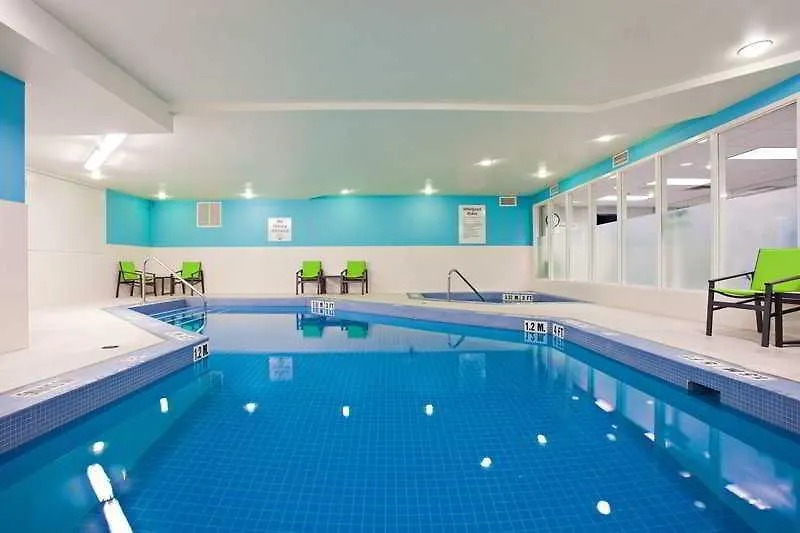Holiday Inn & Suites Winnipeg Downtown By Ihg