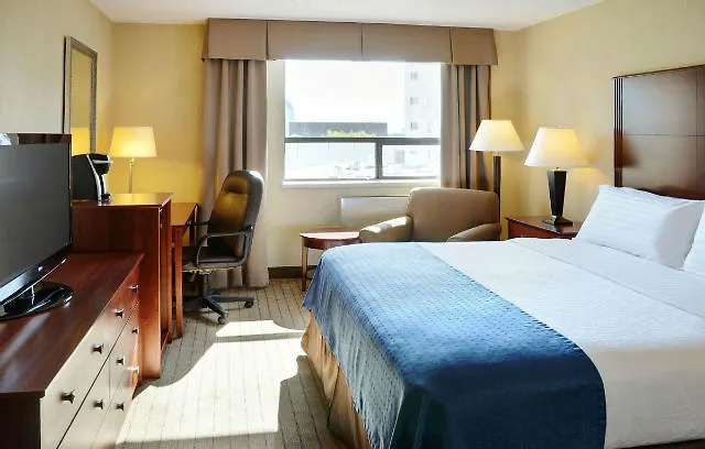 Holiday Inn & Suites Winnipeg Downtown By Ihg 3*,  Canada
